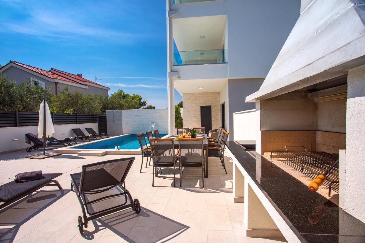 Villa Petra Kaštela Esterno foto